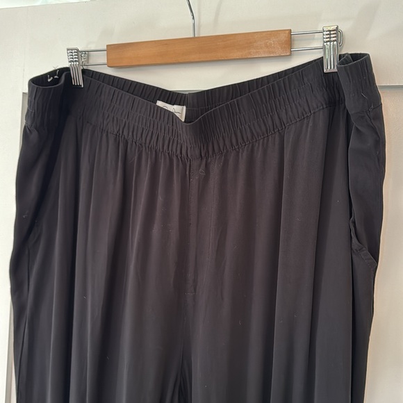 Ankle Slacks - Picture 4 of 6